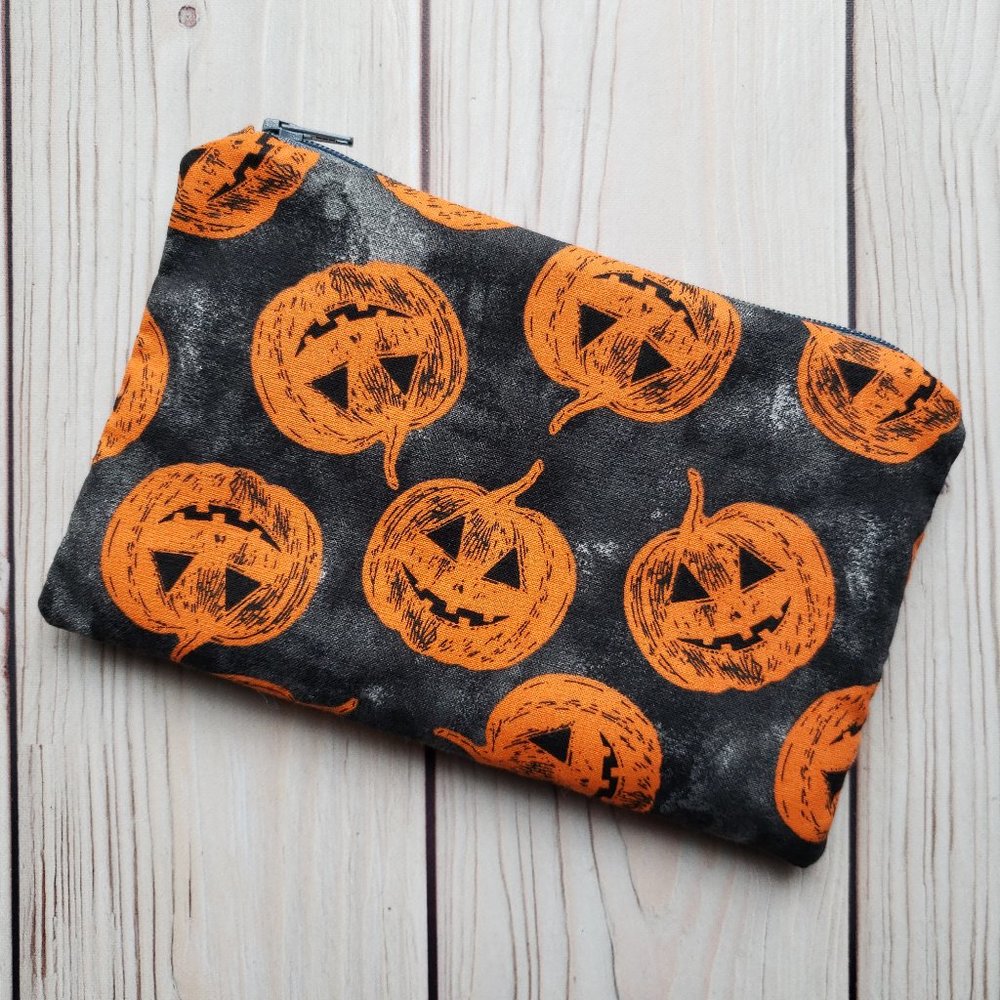 NEW! Pumpkins + Splatter Halloween Classic Zip Zipper Pouch Bag Makeup Case